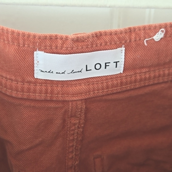 LOFT Welt Pocket Denim Jean High Rise Shorts - Picture 5 of 6